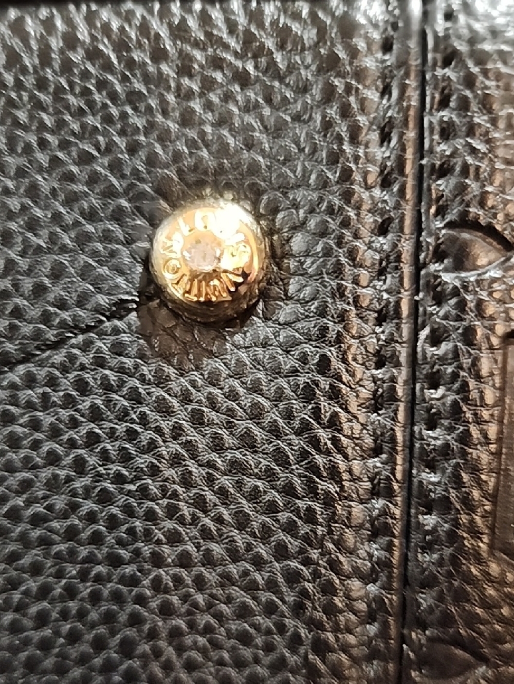 Black Embossed Monogram Artsy Top-Handle Shoulder Bag - Picture 4 of 14